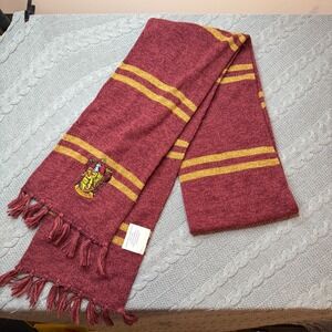 Harry Potter Universal Studios Gryffindor House Quidditch Scarf Red Yellow